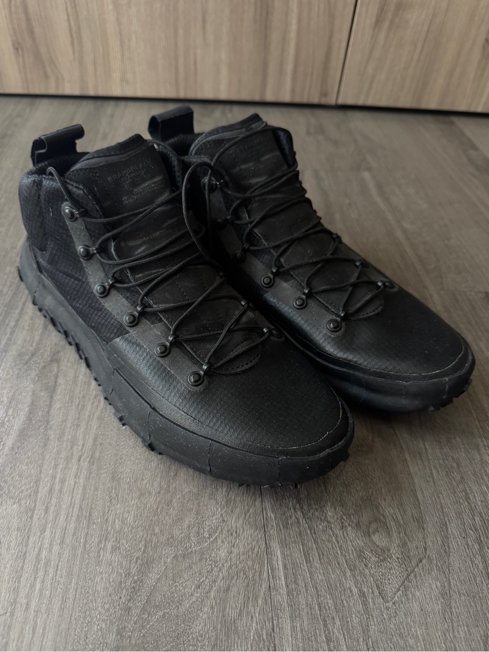 Brandblack Men's 11.5 Black Sneaker / Hiking Boot